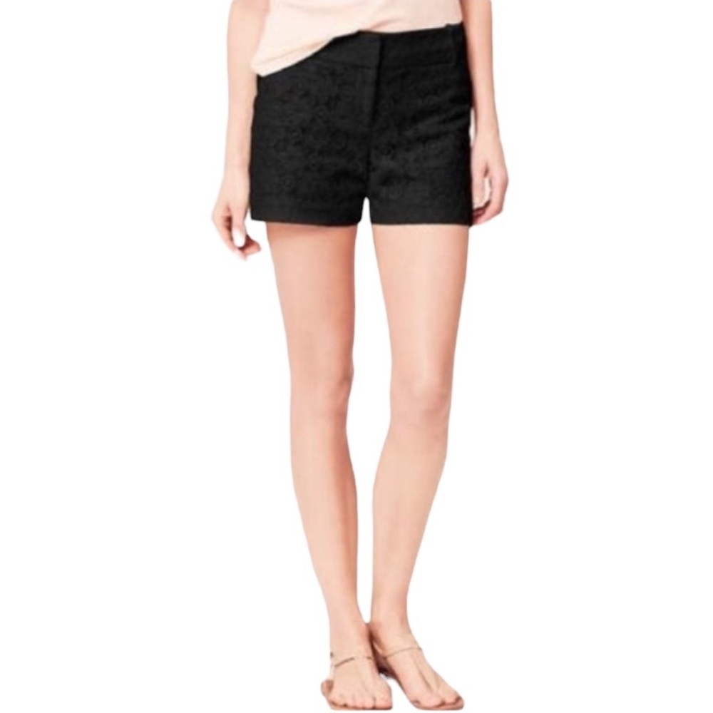 THE LOFT Ann Taylor Black Lace Overlay 4” Inseam Shorts Size 2